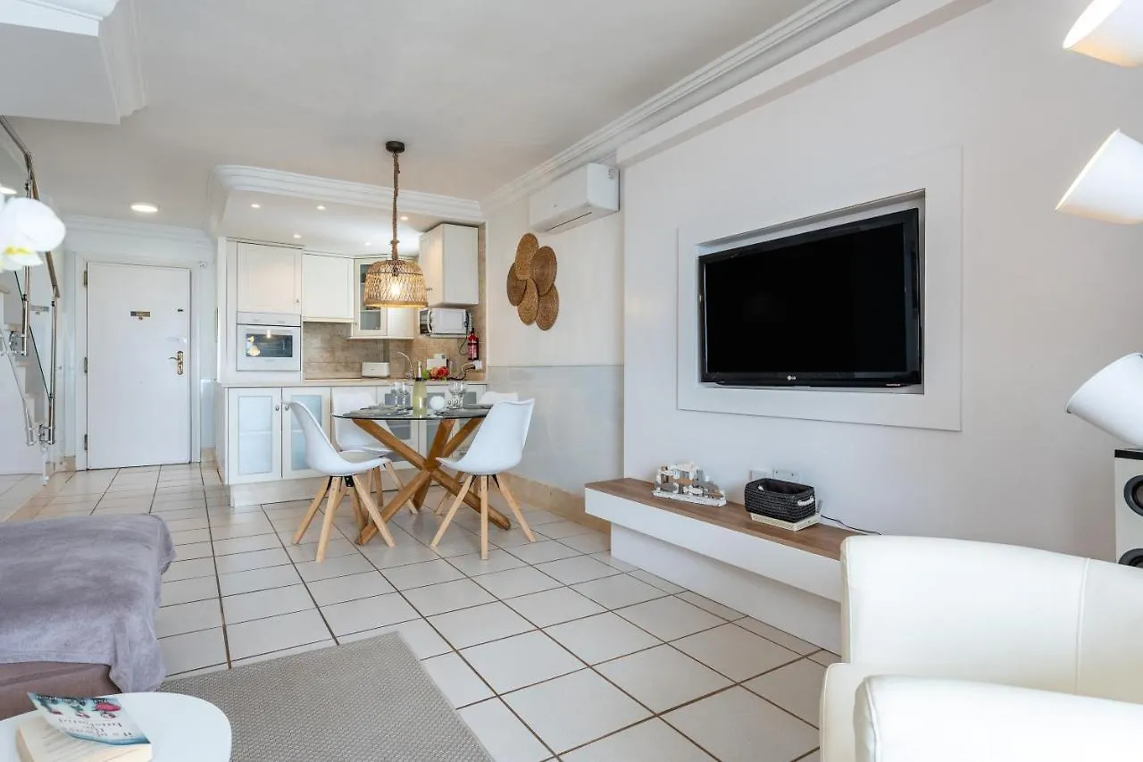 Sea Front Beach House Micaela G Marbella