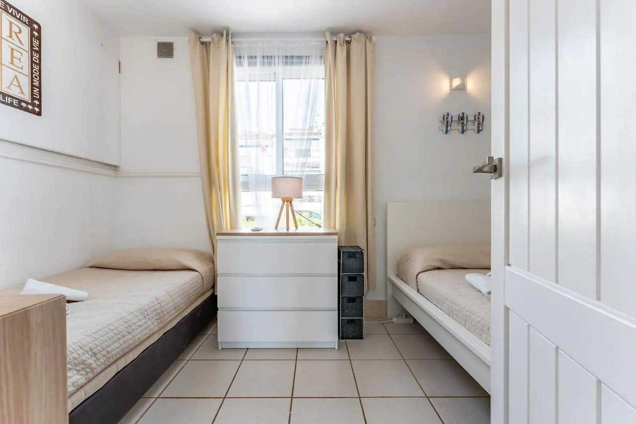 Sea Front Beach House Micaela G Marbella Spain